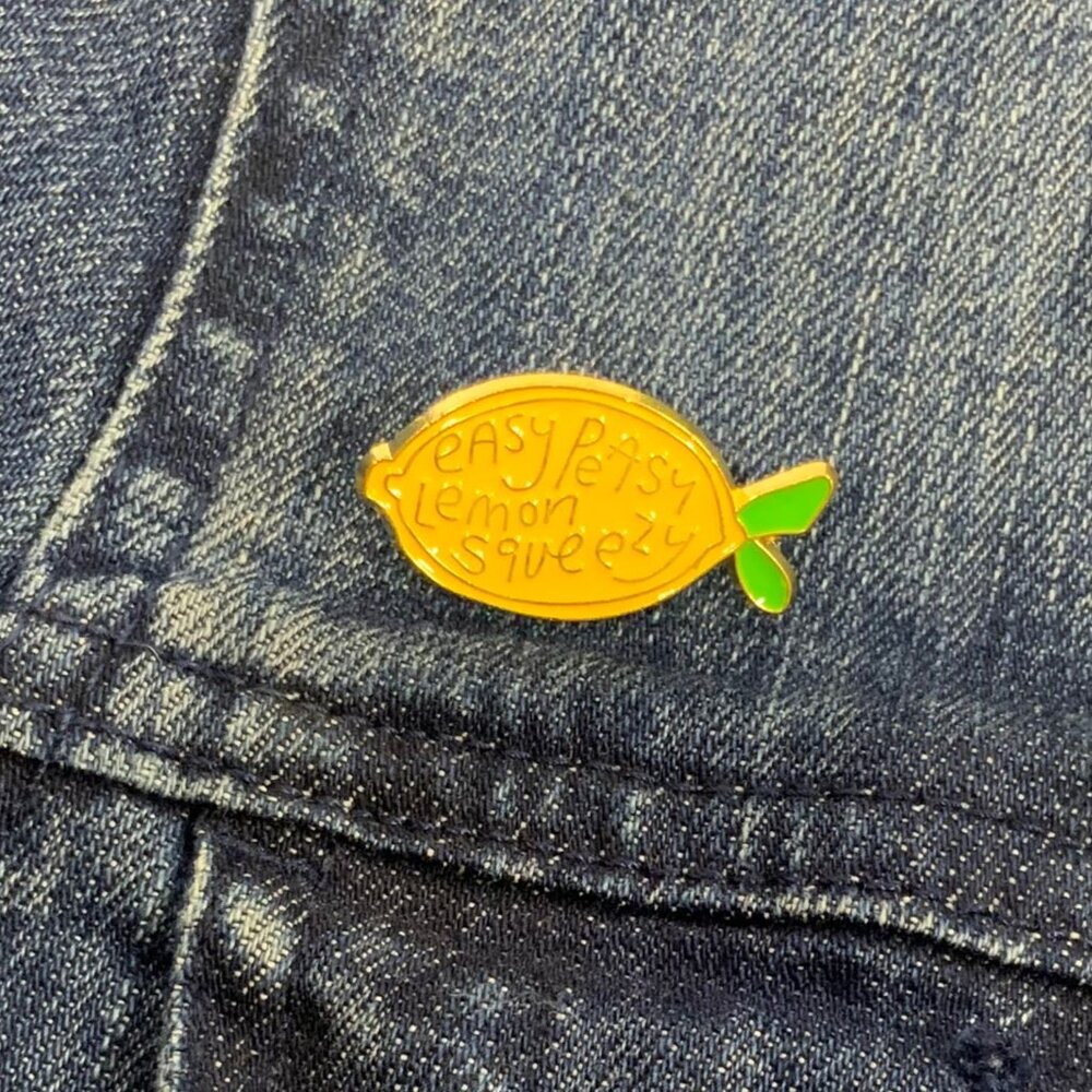 NEW! Easy Peasy Lemon Squeezy Enamel Pin Brooch Yellow Fun! Sassy - Picture 5 of 7